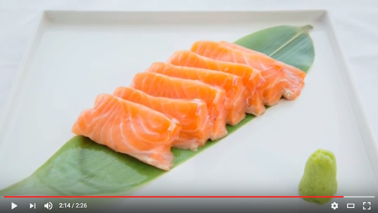 Cách Phile cá hồi nguyên con chuẩn Sashimi